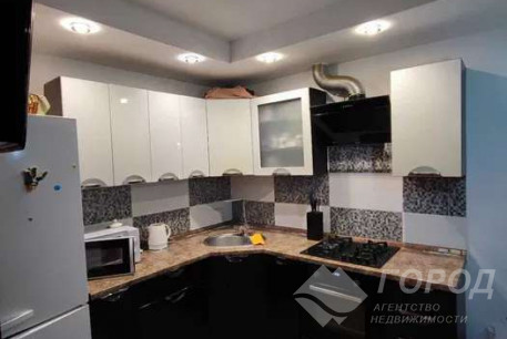 Продам 1-кімнатну квартиру, Рогань, Роганский ж/м, Код: 803610/1