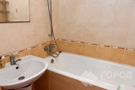 Продам 3-х кімнатну квартиру, Завод Шевченко, Код: 803632/1