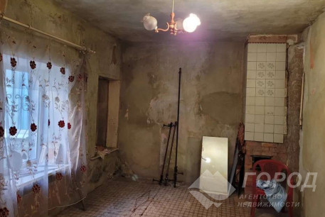 Продам 2-х кімнатну квартиру, Центральный рынок, Код: 803672/1