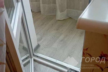 Продам 4-х кімнатну квартиру, Новые дома, Код: 803709/4