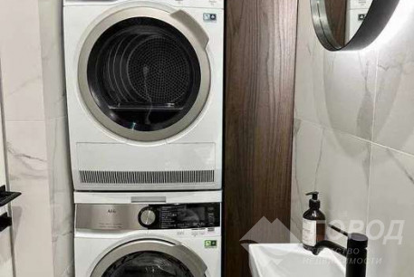 Продам 3-х кімнатну квартиру в новобудові, Центр, Университет метро, Код: 803905/1