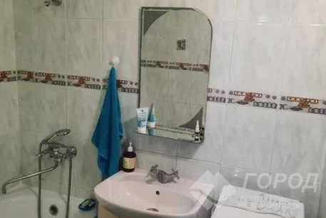 Сдам гостинку, Новые дома, Коммунальный рынок, Код: 803926/2