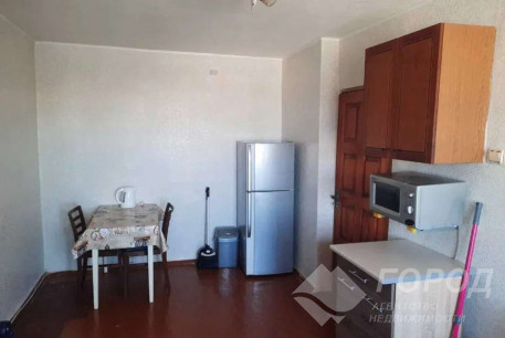 Сдам гостинку, Новые дома, Коммунальный рынок, Код: 803926/2