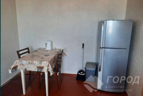 Сдам гостинку, Новые дома, Коммунальный рынок, Код: 803926/2