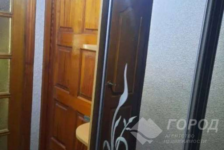 Сдам гостинку, Новые дома, Коммунальный рынок, Код: 803926/2