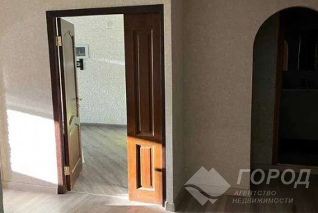 Продам 3-х кімнатну квартиру, Одесская, Код: 803989/4