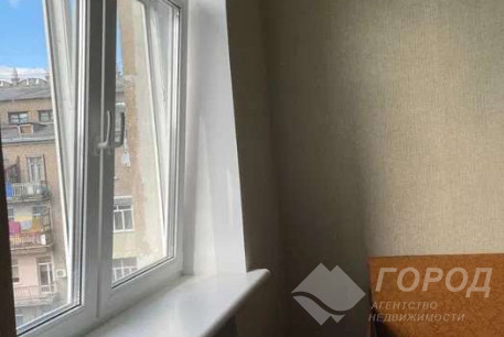 Продам гостинку, Гагарина проспект, Защитников Украины метро (Площадь Восстания), Код: 803994/1