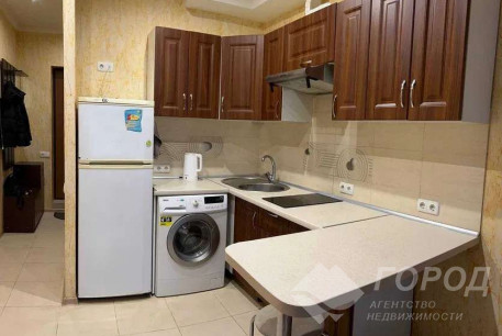 Сдам гостинку, Центральный рынок, Южный вокзал метро, Код: 804021/2