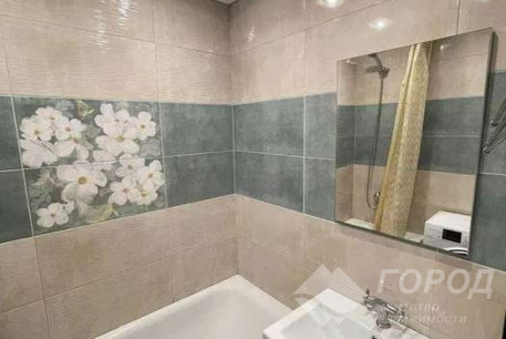 Продам 1-кімнатну квартиру, Рогань, Код: 804070/1