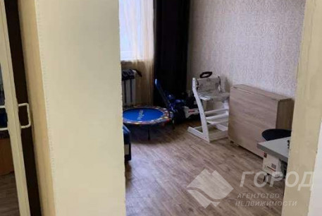 Продам 3-х кімнатну квартиру, ХТЗ, Код: 804089/1