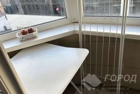 Продам 1-кімнатну квартиру, Центр, Код: 804091/1