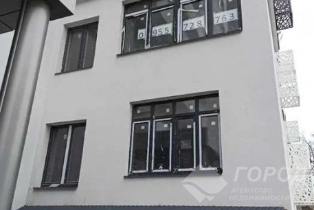 Продам 2-х кімнатну квартиру в новобудові, Центр, Код: 804137/1