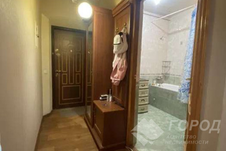 Продам 3-х кімнатну квартиру, ХТЗ, Код: 804165/1