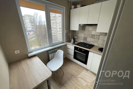 Сдам 3-х кімнатну квартиру, Алексеевка, Код: 804282/1