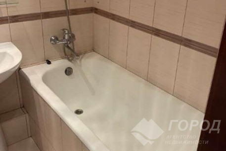 Продам 2-х кімнатну квартиру, Рогань, Код: 804302/1