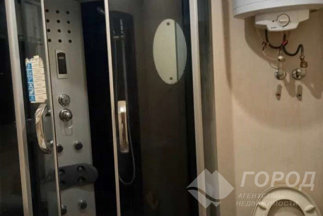 Продам 1-кімнатну квартиру, Бавария, Круг 27 троллейбуса, Код: 804303/1