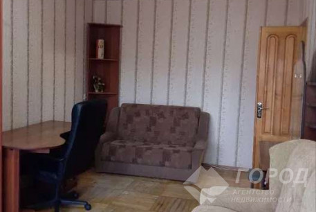 Продам 1-кімнатну квартиру, Дергачевский р-н, Солоницевка пгт., Код: 804358/1