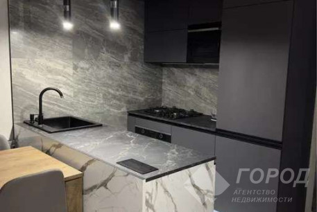 Продам 2-х кімнатну квартиру, Центральный рынок, Центральный Рынок метро, Код: 804362/1