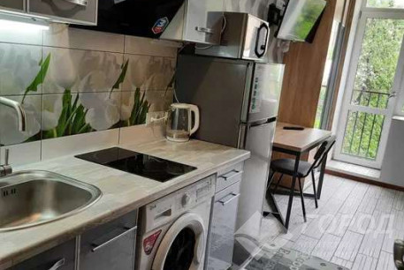 Продам гостинку, Центр, Университет метро, Код: 804393/1