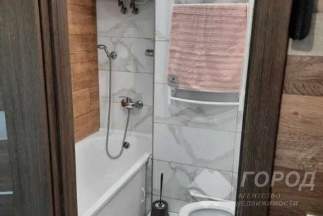 Продам гостинку, Центр, Университет метро, Код: 804393/1