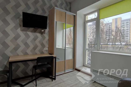 Продам гостинку, Центр, Университет метро, Код: 804393/1