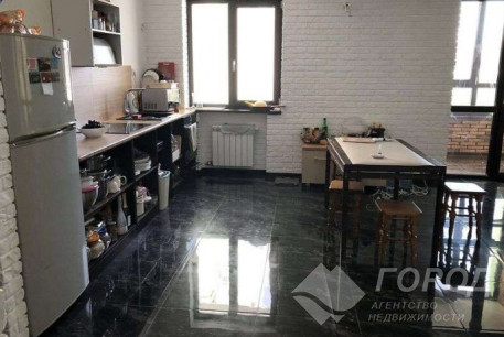 Продам 3-х кімнатну квартиру, ХТЗ, Код: 804425/1