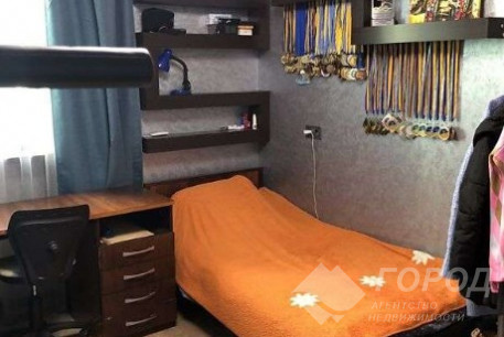 Продам 3-х кімнатну квартиру, ХТЗ, Код: 804425/1