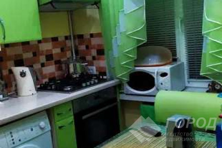 Продам 3-х кімнатну квартиру, Изюмский р-н, Изюм г. (Изюмский р-н), Код: 804499/1