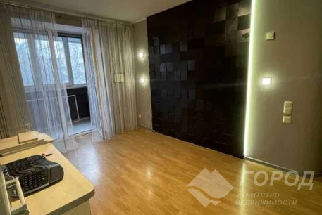 Продам 4-х кімнатну квартиру, Павлово поле, Код: 804521/1