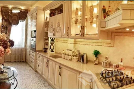 Продам 4-х кімнатну квартиру, Центр, Пушкинская метро, Код: 804542/1