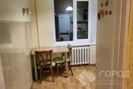 Продам 2-х кімнатну квартиру, ХТЗ, Код: 804542/2