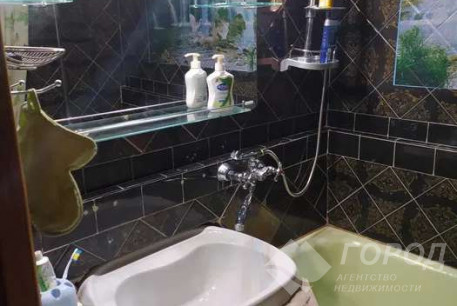 Продам 2-х кімнатну квартиру, Рогань, Горизонт, Код: 804546/1