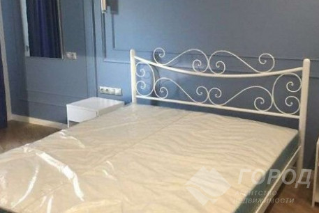 Продам 2-х кімнатну квартиру, Гагарина проспект, Защитников Украины метро (Площадь Восстания), Код: 804557/1