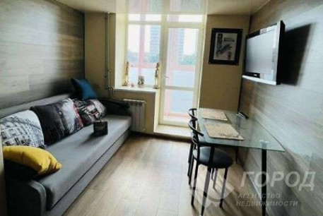 Продам 2-х кімнатну квартиру, Гагарина проспект, Код: 804559/1