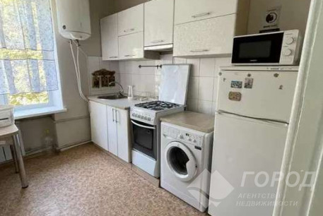 Продам 2-х кімнатну квартиру, Гагарина проспект, Защитников Украины метро (Площадь Восстания), Код: 804578/2