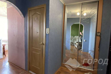 Продам 1-кімнатну квартиру, Центр, Код: 804609/1