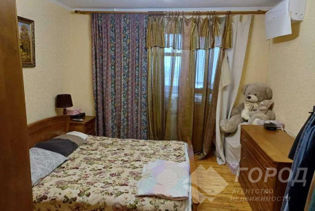 Продам 3-х кімнатну квартиру, Гагарина проспект, Спортивная метро, Код: 804676/1