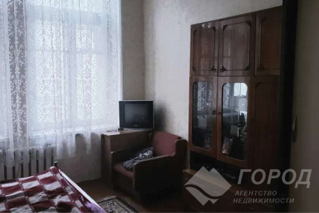 Продам 1-кімнатну квартиру, Центр, Код: 804735/1