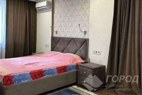 Продам 2-х кімнатну квартиру, Гагарина проспект, Код: 804760/1