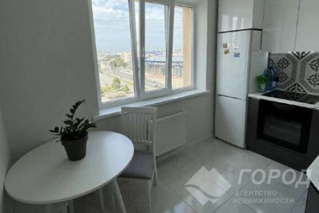 Продам 1-кімнатну квартиру, Гагарина проспект, Спортивная метро, Код: 804785/1