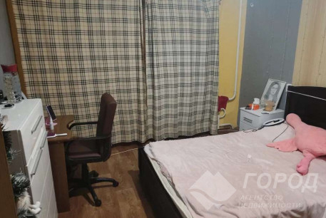 Продам 4-х кімнатну квартиру, Песочин, Мобиль, Код: 804830/1