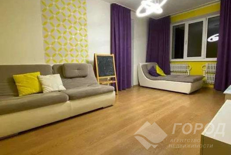 Сдам 2-х кімнатну квартиру, Рогань, Роганский ж/м, Код: 804898/1