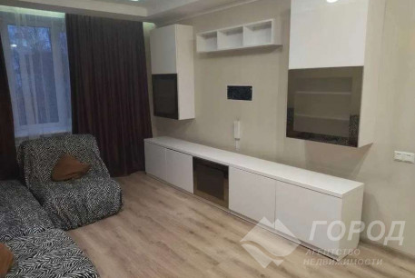Сдам 3-х кімнатну квартиру, Пятихатки, Код: 804923/1