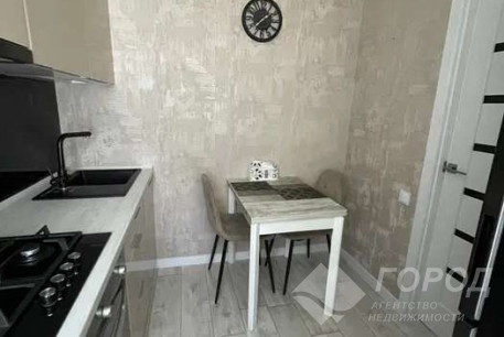 Продам 2-х кімнатну квартиру, ХТЗ, Код: 804957/1