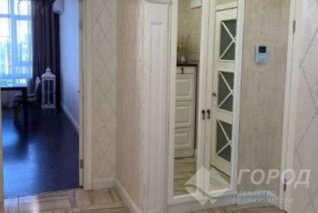 Продам 2-х кімнатну квартиру, Гагарина проспект, Проспект Гагарина метро, Код: 804963/3