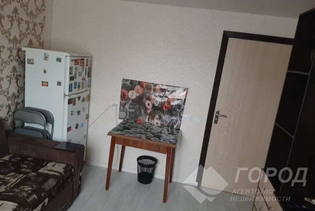 Сдам гостинку, Одесская, Кинотеатр "Салют", Код: 804966/1