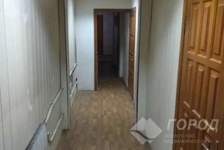 Продам 4-х кімнатну квартиру, Центр, Площадь Конституции метро (Советская), Код: 804970/2