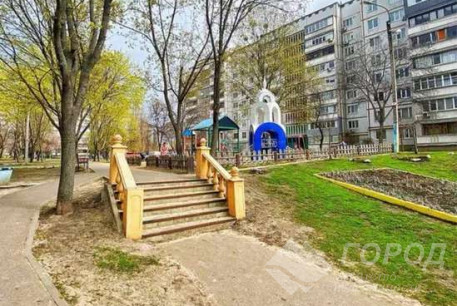 Продам 1-кімнатну квартиру, Рогань, Код: 804997/1