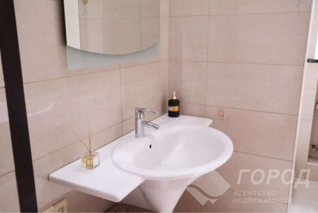 Сдам 3-х кімнатну квартиру, Центр, Исторический Музей метро, Код: 805000/1