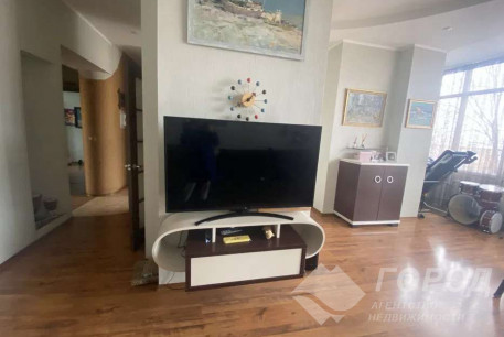 Сдам 4-х кімнатну квартиру, Центр, Университет метро, Код: 805011/1